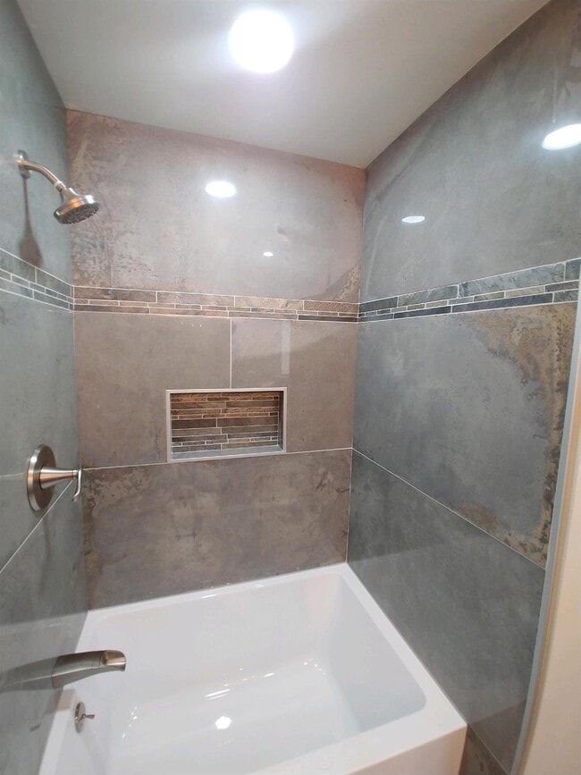 Photo - 17434 Virginia Way