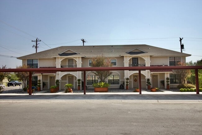 Photo - 100 Ramon Cardenas Dr Apartment Unit D