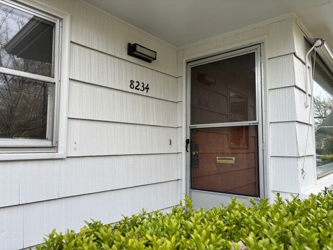 Photo - FEWEK01 Unit 8234