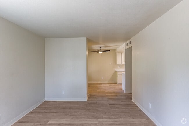 2BR, 1BA - 765SF - Living Room - Blossom Oaks Apartments