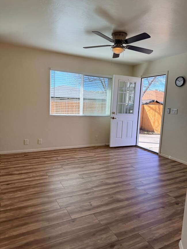 Photo - PM16-00412K: 4th Unit A