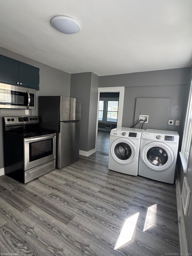 Building Photo - 16 Vine St Unit 1 Rental