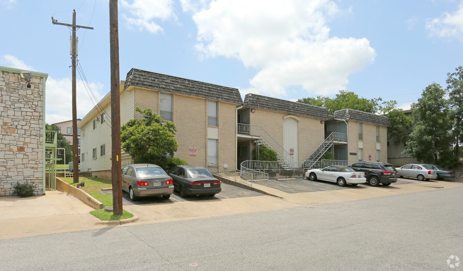 Red River Place - Red River Place Apartments
