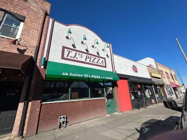 Photo - Incredible 4 Bedroom Single Family House for Rent in Asbury Park!