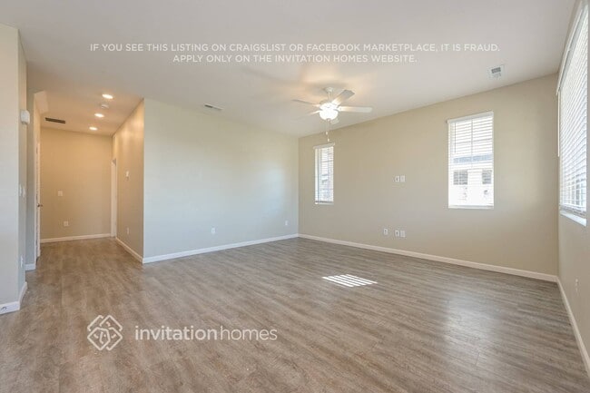 Photo - 1706 S Elk Way