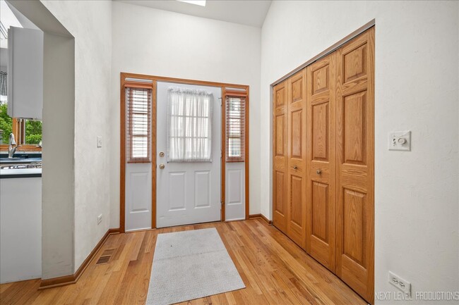 Photo - 805 Thornwood Dr
