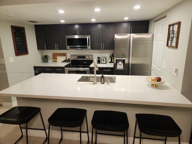 Building Photo - 12325 NW 11th Ct Rental