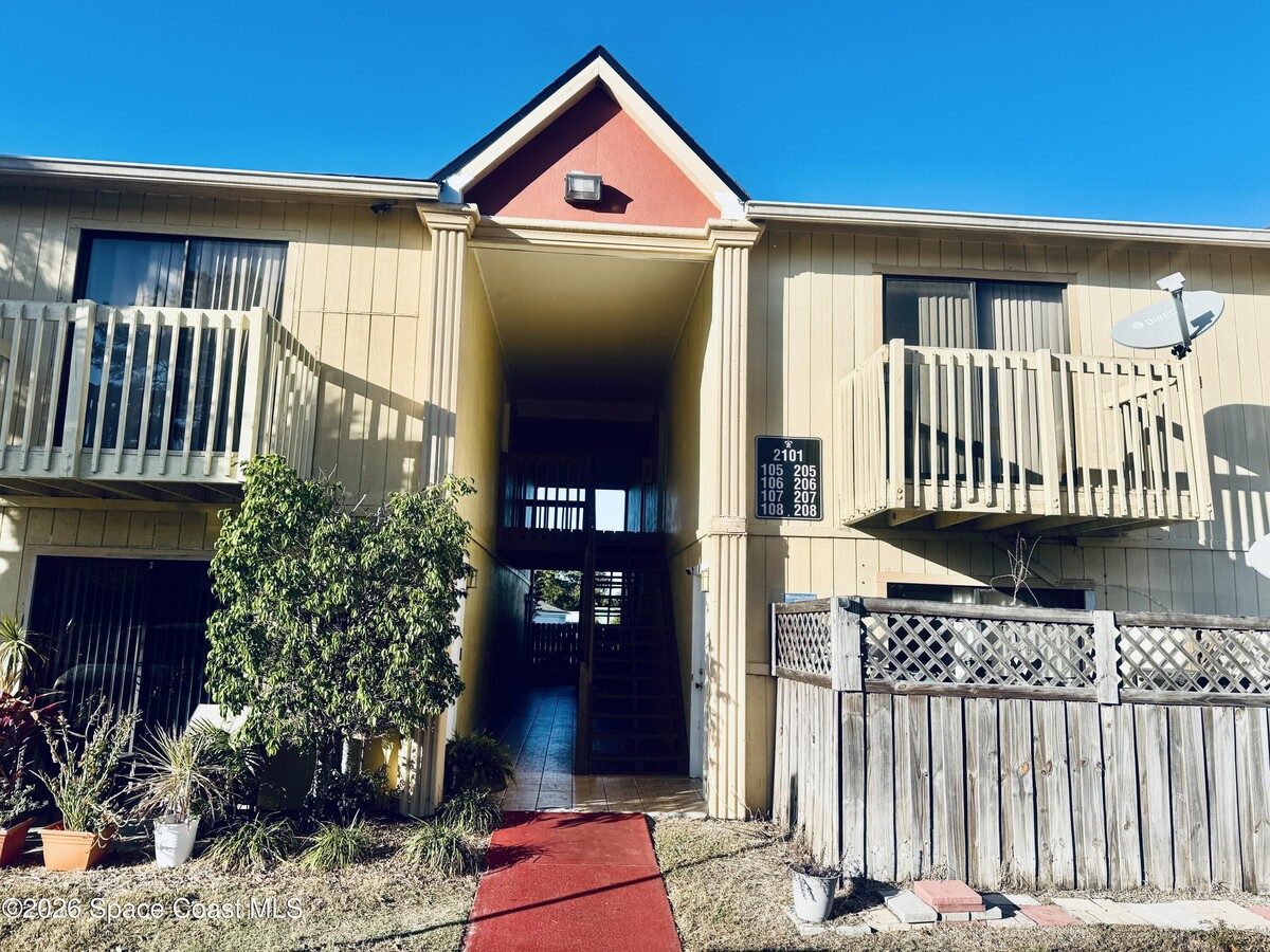 Photo - 2101 Forest Knoll Dr NE Unit 01-206