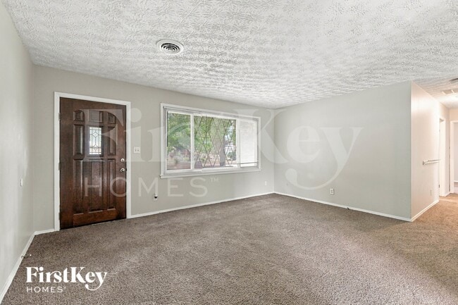 4455 Stuart Dr