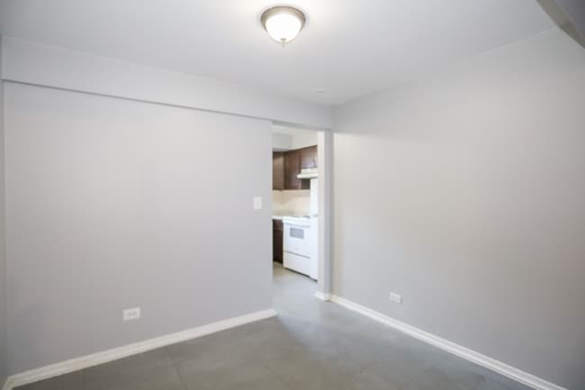 Photo - 9016 Lamon Ave Unidad 2