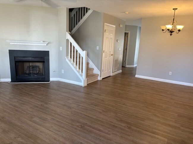 Photo - 4642 Cross Ridge Ln