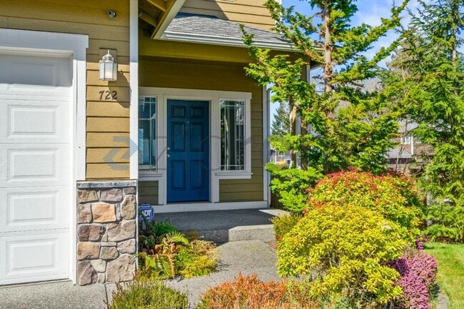 Photo - 722 85th Dr SE