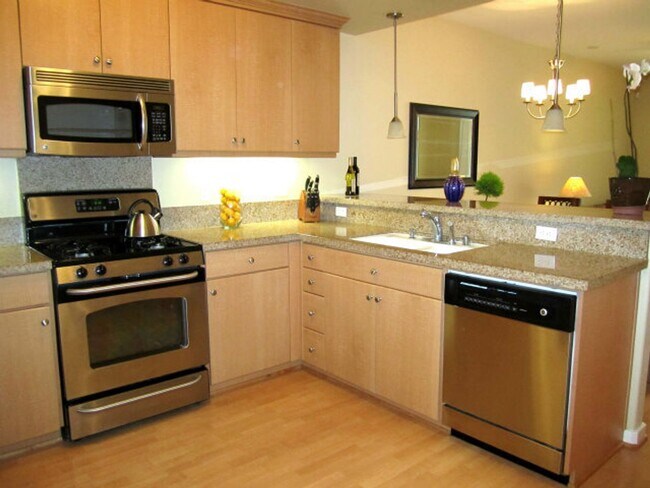 Photo - Beautiful 3 bedroom, 3 bath Condo in prime San Jose Location