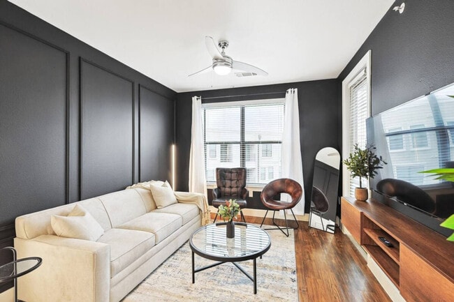 Building Photo - 5752 Town and Country Blvd Unit ID1363550P