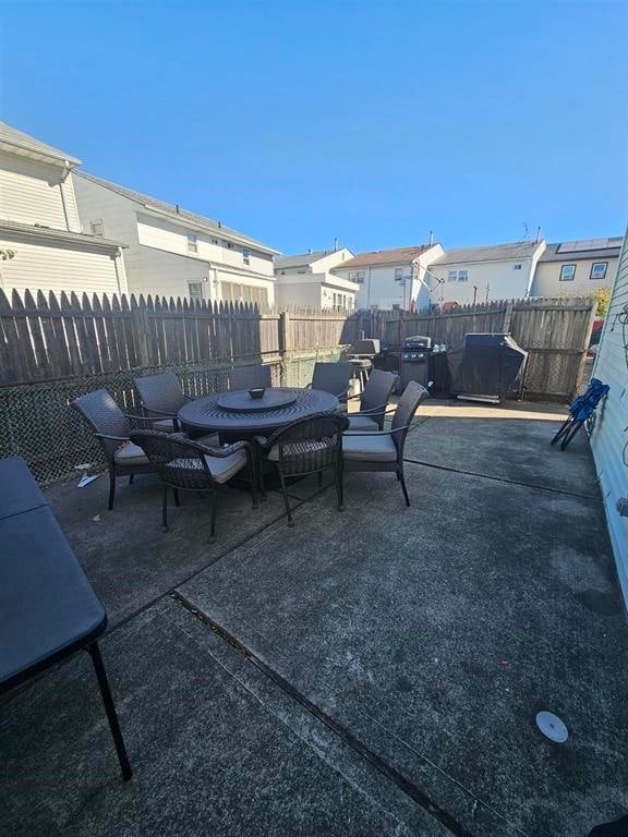 Photo - 65 Suburbia Ct