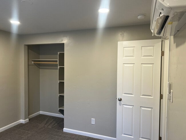 Photo - 1209-1209 S Elder St