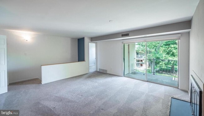 Building Photo - 322 Old Forge Crossing Unit 322 Rental
