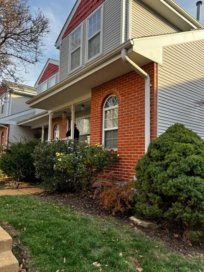 Photo - 3 Bedroom, 2.5 Bath Townhouse in Park Hampton