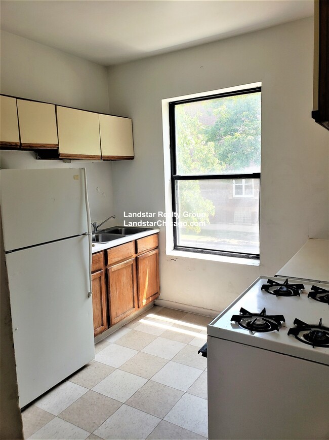 Photo - 1532 N Kedzie Ave Condo Unit 1C