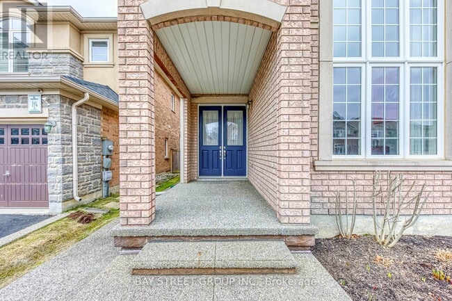 Photo - 16 Henderson St