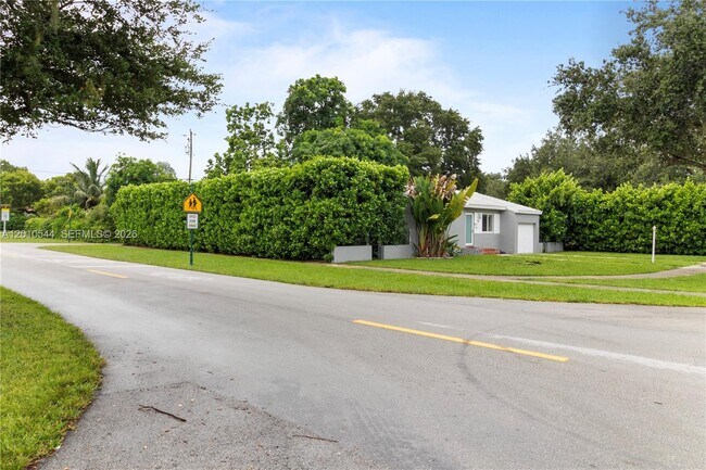 Photo - 202 NW 92nd St