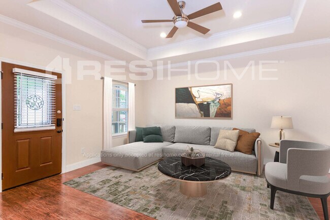 Photo - 103 Griffin St