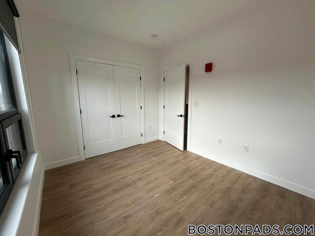 199 Gardner St Unit 415