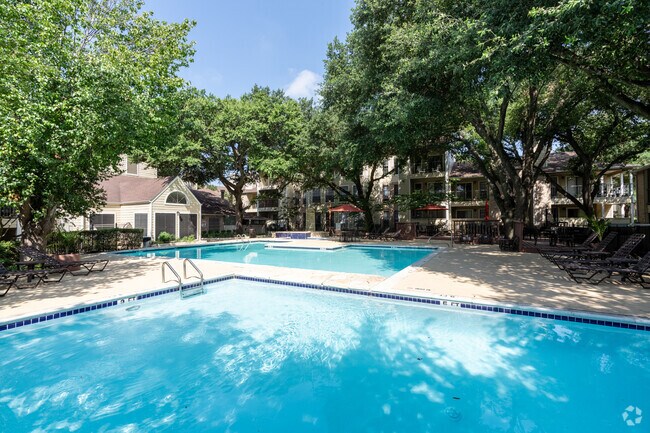 Resort Style Pool