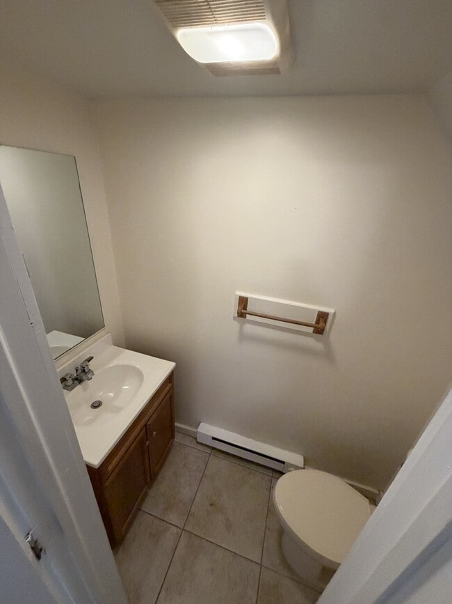 Photo - 32 Allen Dr
