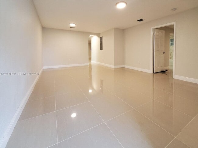 Photo - 10372 NW 10th Ave