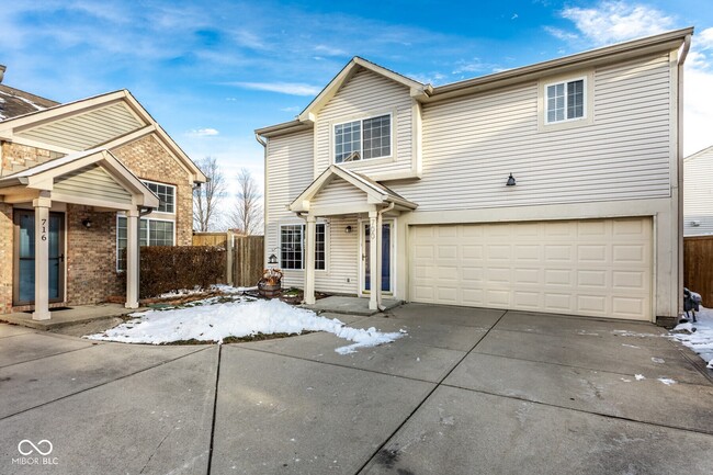 Photo - 700 Mountain Pine Dr