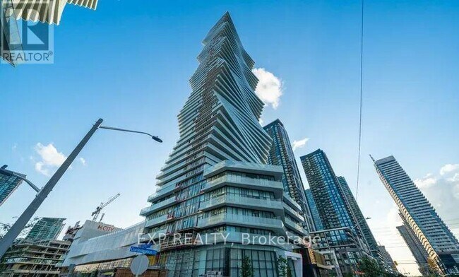 Photo - 3900 Confederation Pkwy Unit 2211