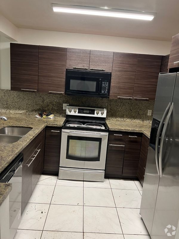 Building Photo - 5955 NW 25th Ct Rental