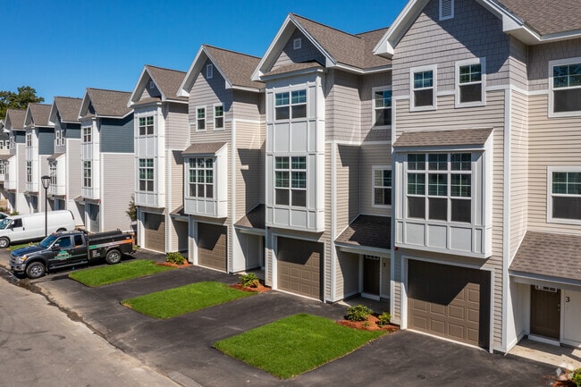 Building Photo - Amelia Villages Rental