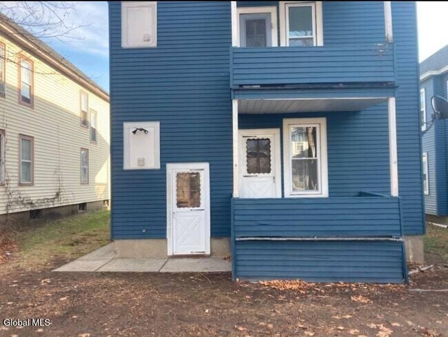 Photo - 51 Hollywood Ave Unit 2F