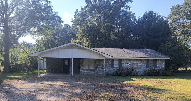 Building Photo - 3000 Kay Don Rd Rental