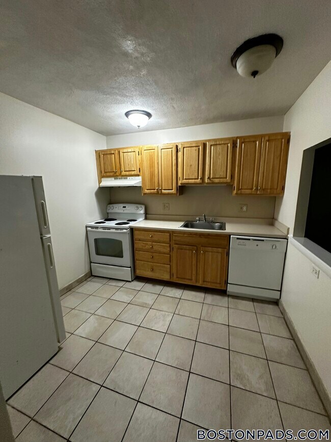 Photo - 84 Gardner St Unit 2B