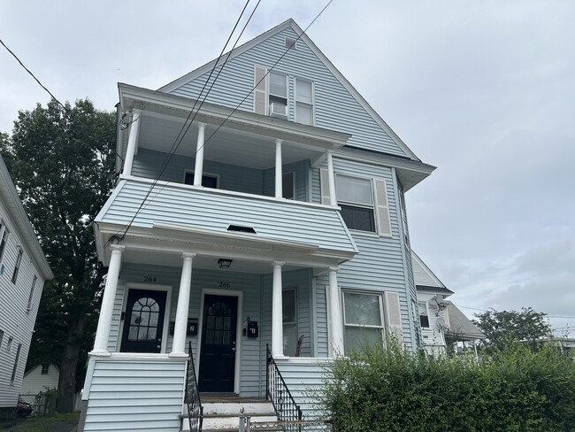 Photo - 264 Bailey St Unit 2
