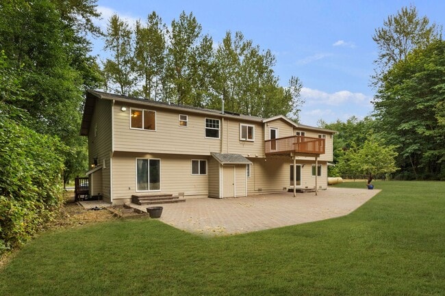 Photo - 24828 124th St SE Unidad Faiza Azam's Property