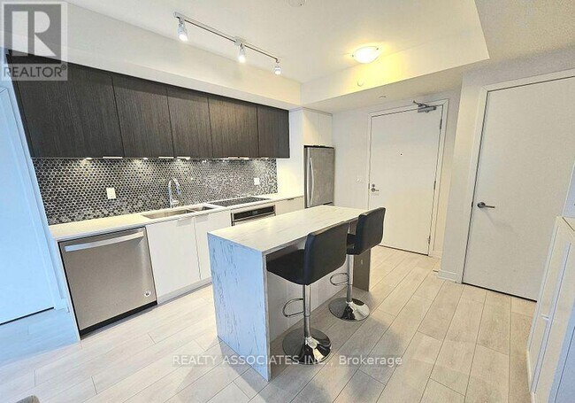 Photo - 2 Sonic Way Unit 1603