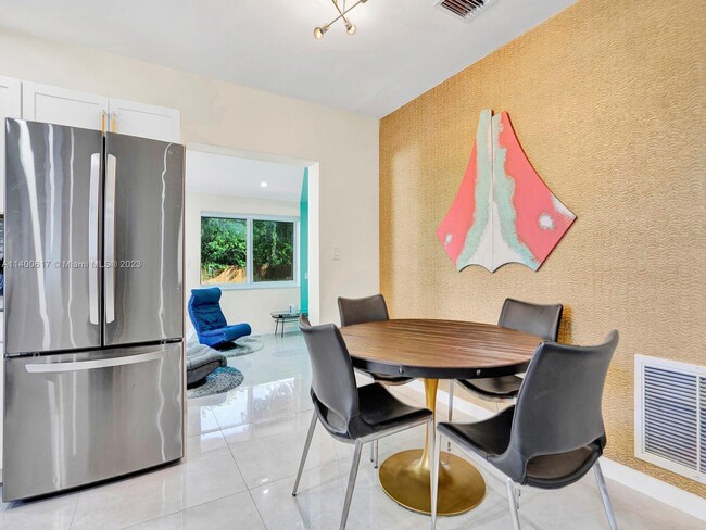 Photo - 51 NW 115th St