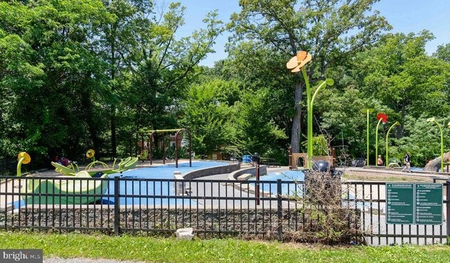 Photo - 3401 38th St NW Apartment Unit 1B-T27-303