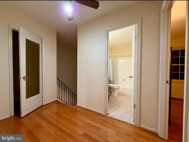 Photo - 9531 Burdett Rd