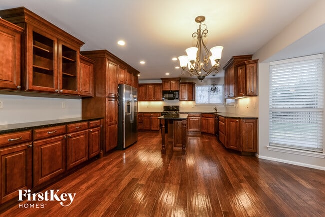 Photo - 805 Arlington Glen Dr