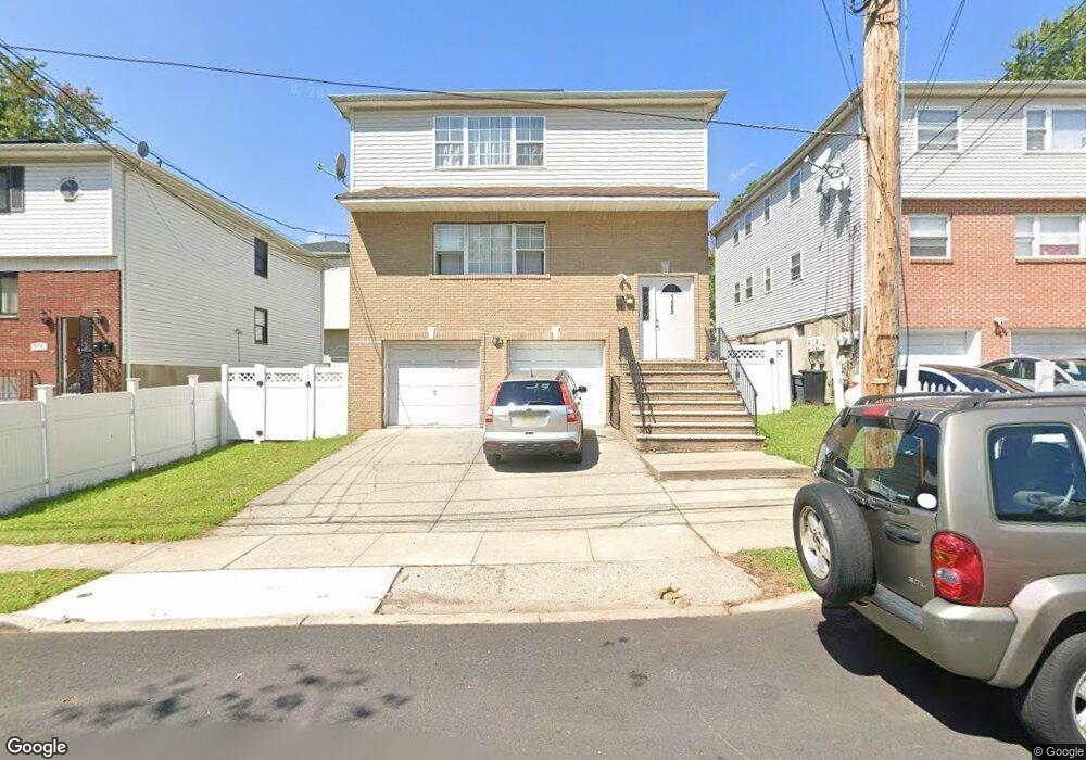 Photo - 1482 Hiawatha Ave Unit 2ND FLOOR