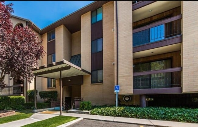 2-bed, 2-bath Condo in Provo, UT - 2-bed, 2-bath Condo in Provo, UT