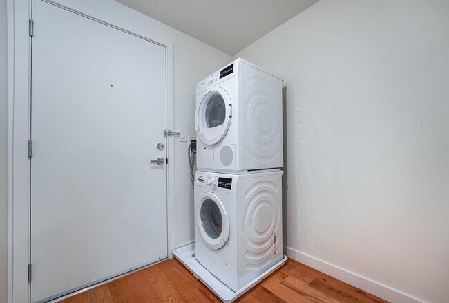 Photo - 333 Newark Ave Unit 305