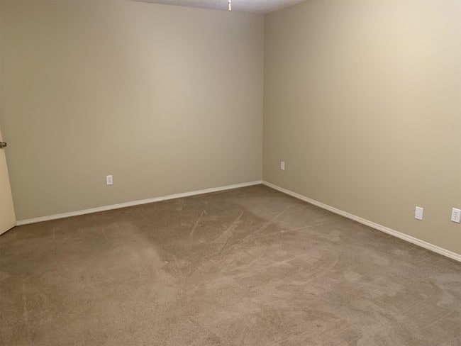 Photo - 6552 N Meridian Ave