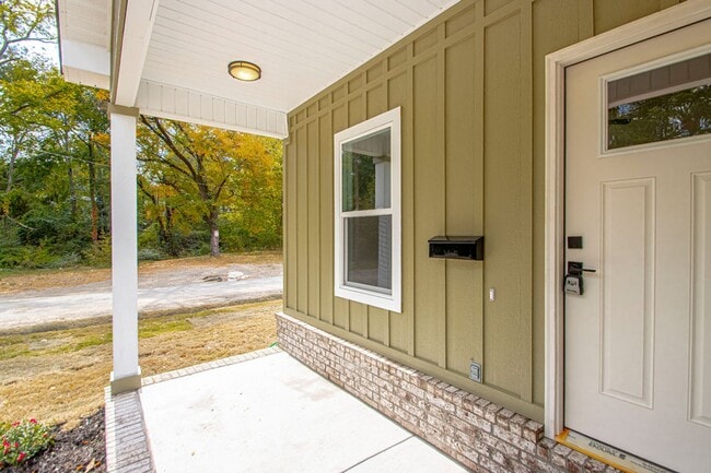 Photo - Move-In Ready New Construction Near Downtown & Hospitals!
