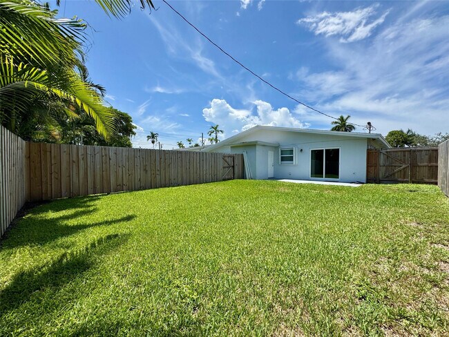 Photo - 838 SW 14th St
